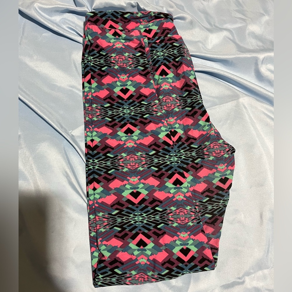 LuLaRoe T/C buttery soft leggings